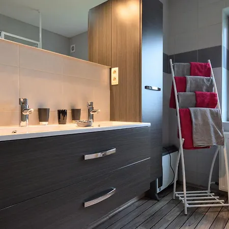 بيت للعطل Nature Retreat In Waimes, Cleaning Included