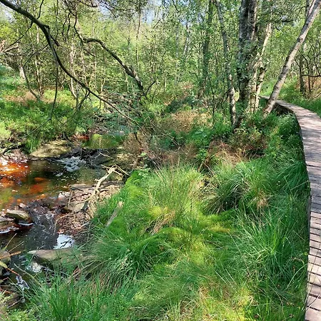 بيت للعطل Nature Retreat In Waimes, Cleaning Included *